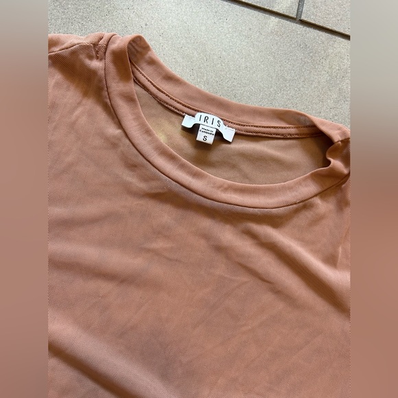 IRIS Women’s Top - Size S - Picture 4 of 5